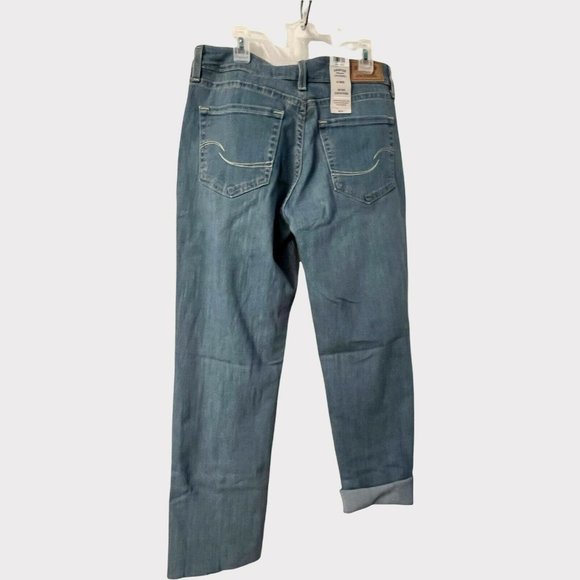 Levi Strauss Signature Ladies Mid Rise Slim Boyfriend Blue Jeans Size 6 - NWT - Picture 2 of 5